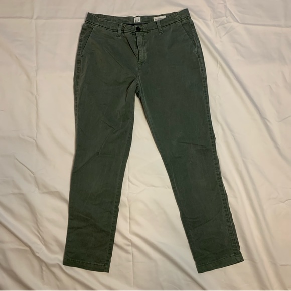 GAP Girlfriend Chino Sz 4 - Picture 1 of 7